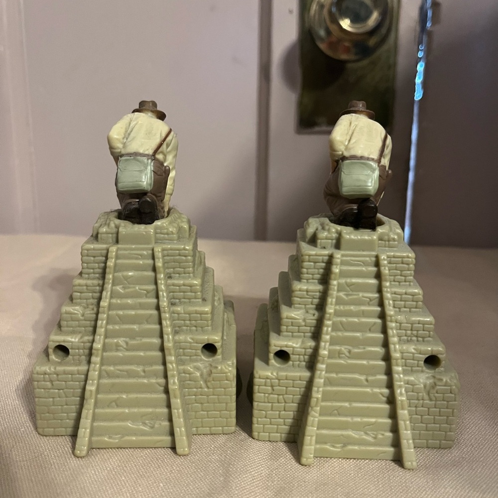 Indiana Jones Explorer Temple Mini Playset Figures - Picture 3 of 6